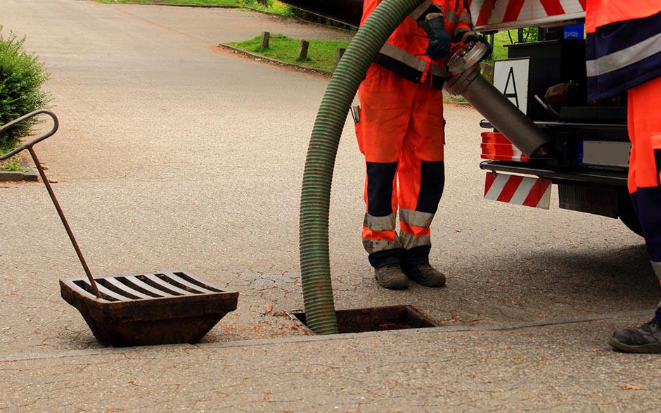 pompe déboucheur wc Sarcelles